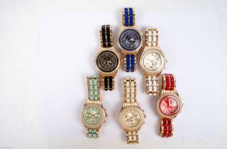Designer Strass Damenuhr Armband Uhr Chronograph Optik Rose Gold Silber Uhr01 Bild