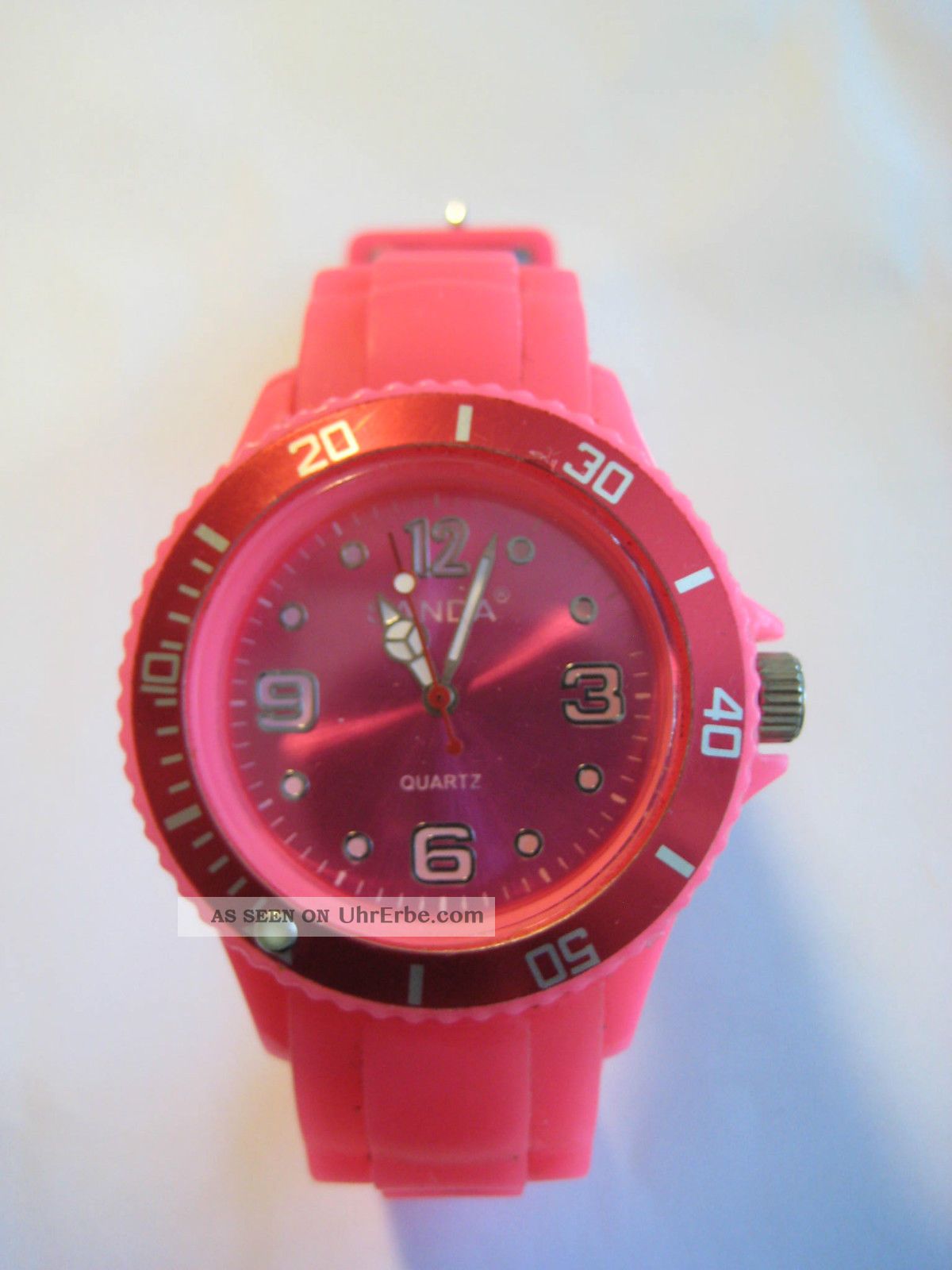 Damen Armbanduhr Uhr Pink Aus Silikon Bzw Gummi Mit Datumsanzeige Top