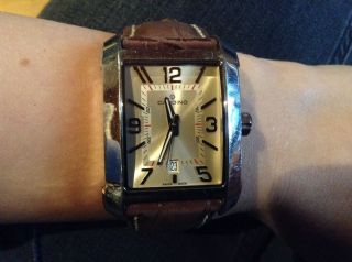 Candino Swiss Watch Braun Lederband Bild