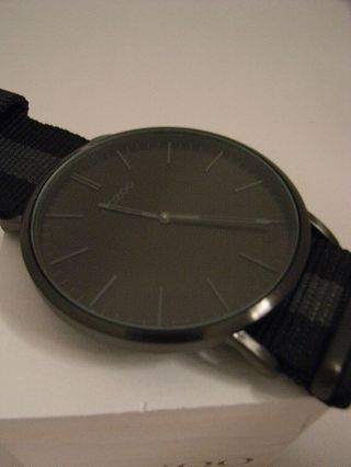 Oozoo Uhr Ultra Slim C6936 Ø Ca.  44 Mm Vintage Schwarz/ Dunel Grau Armbanduhr Bild