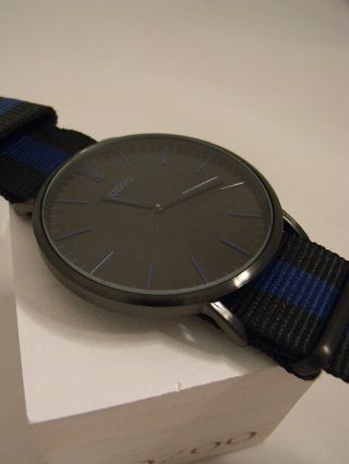 Oozoo Uhr Ultra Silm C6938 Ø Ca.  44 Mm Vintage Schwarz/ Blau Neuheit Armbanduhr Bild