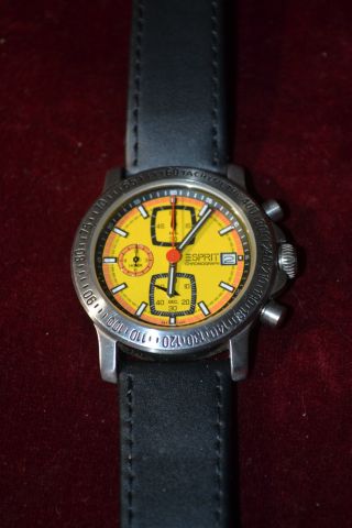 Armbanduhr Esprit Gelbes Ziffernblatt Bild