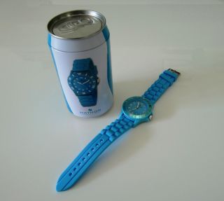 Hathor Paris Armband Uhr Eis Blau Hellblau Mode Trend Urlaub Winter Zegar Watch Bild