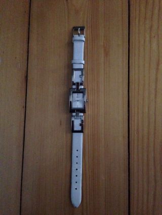 Guess Damen Uhr Weiß Lederband G66710l Bild
