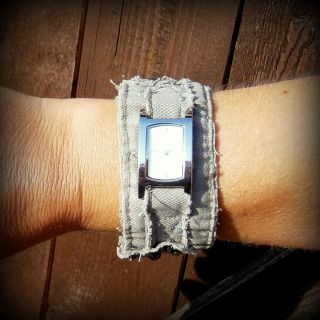 Armband Uhr Jeans Grau Mit Applikationen Bild