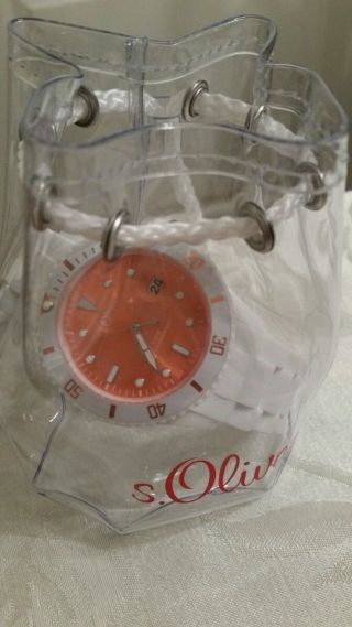 Neue Uhr Von S.  Oliver Weißes Band,  Oranges Zifferblatt Bild