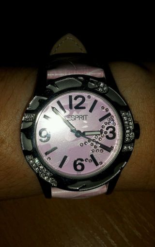 Esprit Armbanduhr Mit Lederarmband (rosa Mit Steinchen) Bild