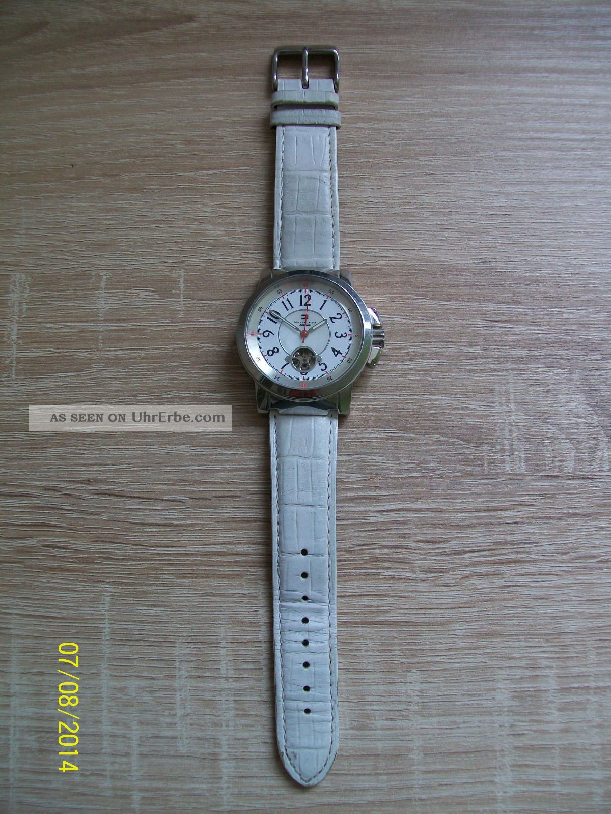 Tommy Hilfiger Armbanduhr Echt Leder Automatik Automatic 1014 Armbanduhren Bild
