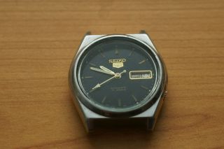 Seiko 5 Automatic 7009 - 8763 Vintage Uhr Day/date Bild