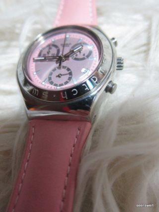 Swatch Armbanduhr Irony Rosa Echtes Lederarmband Stainless Steel Wasserdicht Bild