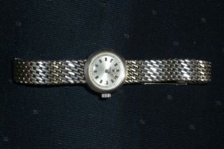Sehr Schöne Elegante Damen Mädchen Armbanduhr Von Tissot Liebhaberstück Bild