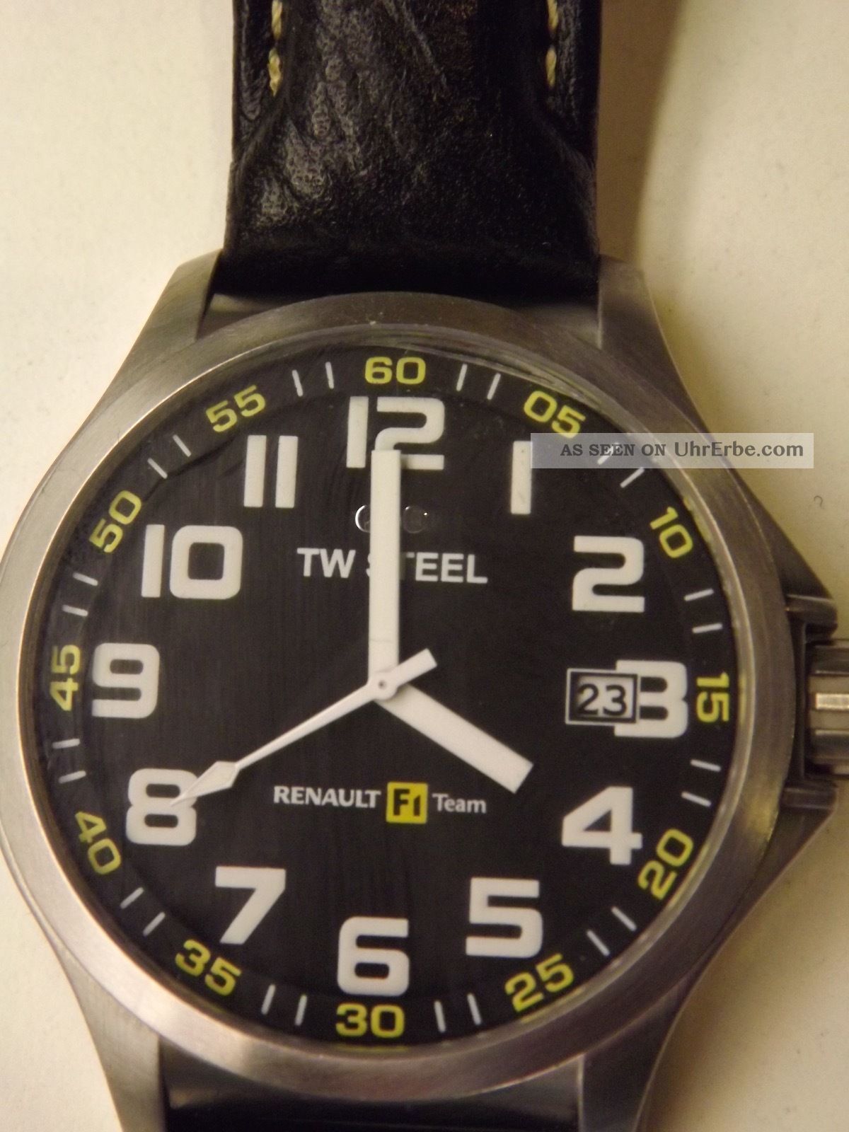 Tw Steel Pilot Renault F1 Team Armbanduhr Für Herren (tw670) Armbanduhren Bild