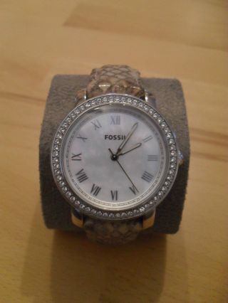 Edle Uhr Von Fossil,  Modell Emma Es3116,  Leder,  Strass,  Np 129€,  Neuw. Bild