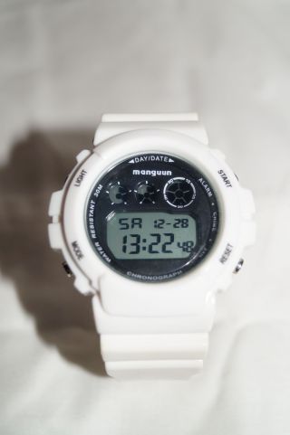 Manguun Damen Herren Unisex Armbanduhr Uhr Silikon Gummi Weiß Xxl Trend U4168/2 Bild