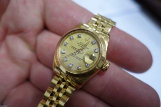 Edle Gebrauchte Rolex Lady Date Just Automatik In 18k Gold Mit Brillanten 25mm Bild