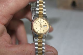 Damen Armbanduhr Seiko Mit Wochentag - Und Datums - Anzeige Bild