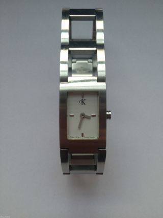 Hochwertige Calvin Klein Damen Armbanduhr Edelstahl Analog Modell K4111 Bild