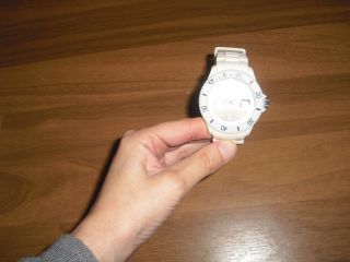 Neuwertige Ice Watch Armbanduhr Unisex Sili Forever Big Big Weiss - Bild