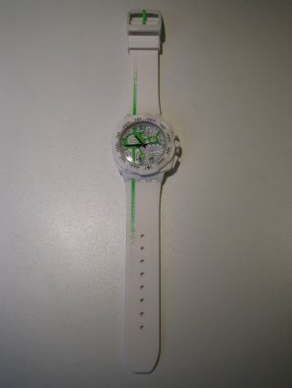 Swatch Herren & Damen Uhr 43mm Weiß Kautschuk Armband Plastik GehÄuse Top Bild