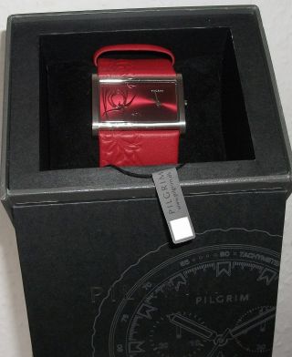 Pilgrim Armbanduhr Geschenk Zu Weihnachten In Rot,  Leder Und In Bild