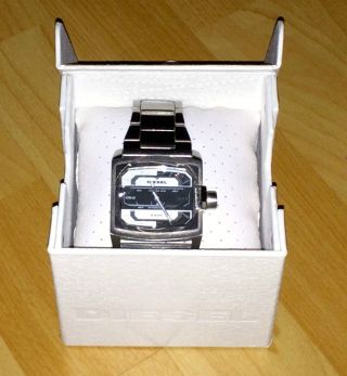 Diesel Armbanduhr Silber Metallarmband Rechteckig Bild