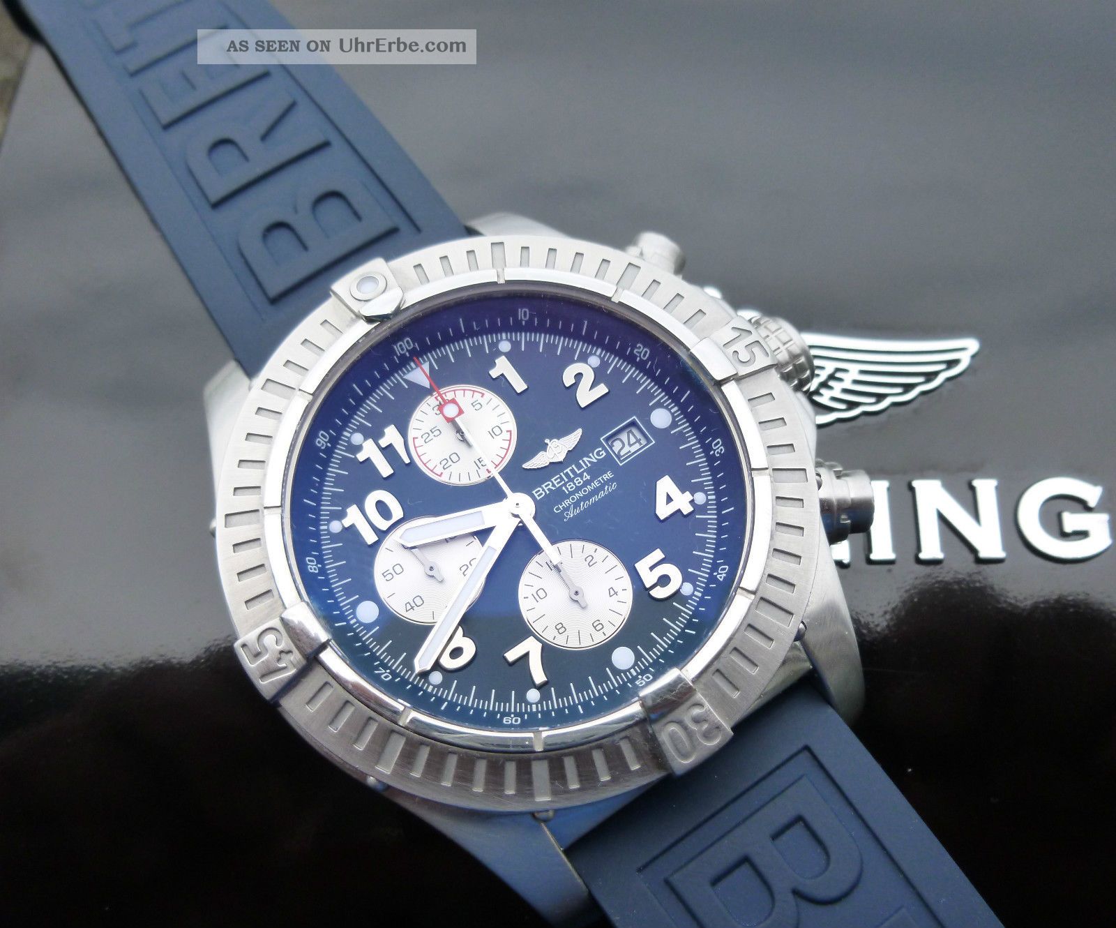 Breitling Avenger A13370 - 2x Bänder - Plus 2 Weitere Bänder Armbanduhren Bild