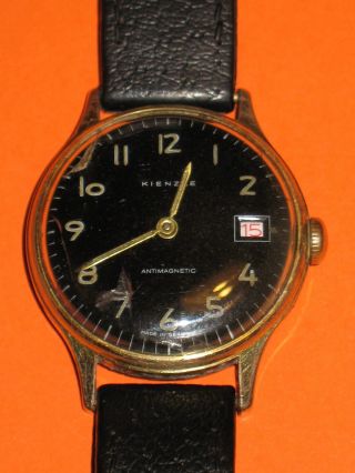 Kienzle Herrenarmbanduhr,  Kienzle - Armband Rotes Datum,  Hau Bild