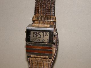 Fossil Jr - 9748 Armbanduhr Für Herren Digitaluhr Mit Neuer Batterie Bild